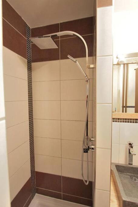 Appartement Avec Ascenseur La Defense 库尔布瓦 外观 照片